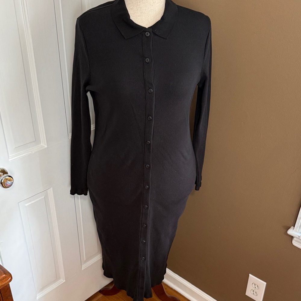GAP Black Long Sleeve Button-Front Midi Dress
